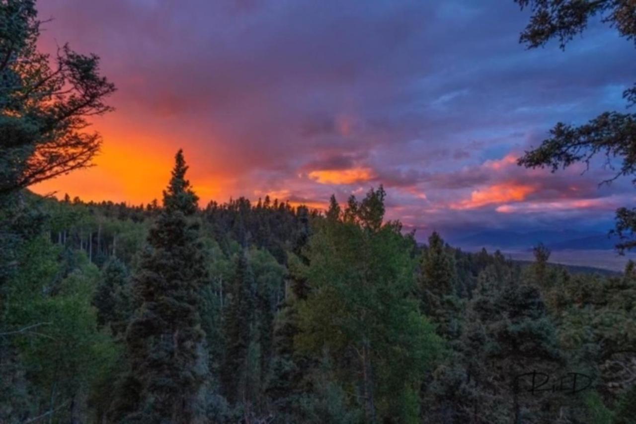 Bed and Breakfast Ridgewalk Treehouse Angel Fire Exterior foto